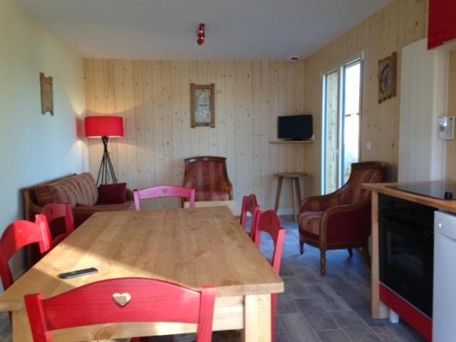 Le Chalet Des Patures Rochefort-Montagne 外观 照片