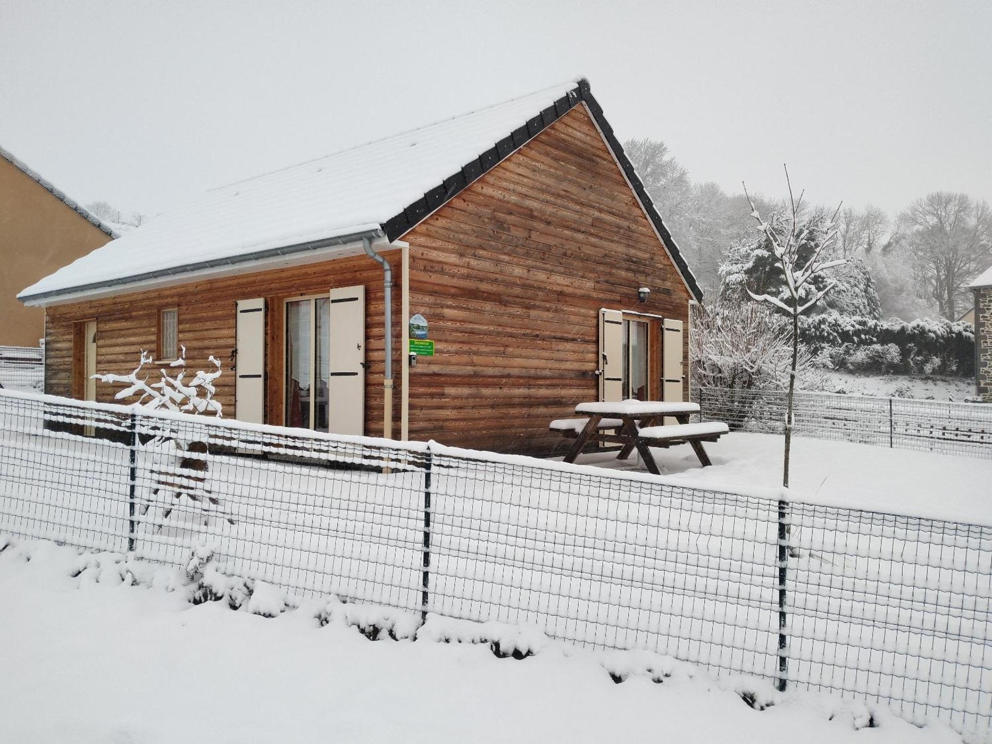 Le Chalet Des Patures Rochefort-Montagne 外观 照片